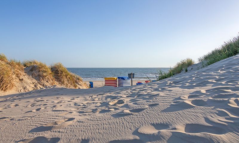 Strandzelte am Dünenrand